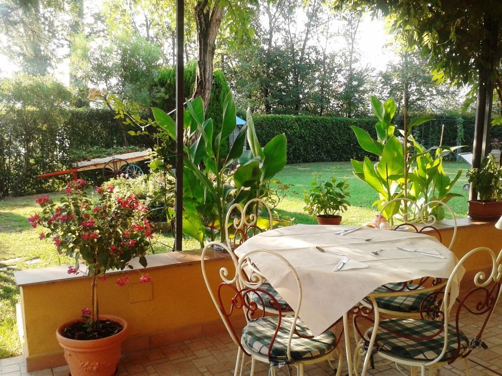 B&B Casale Ginette Incisa in Val d'Arno ภายนอก รูปภาพ