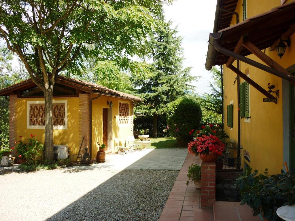 B&B Casale Ginette Incisa in Val d'Arno ภายนอก รูปภาพ