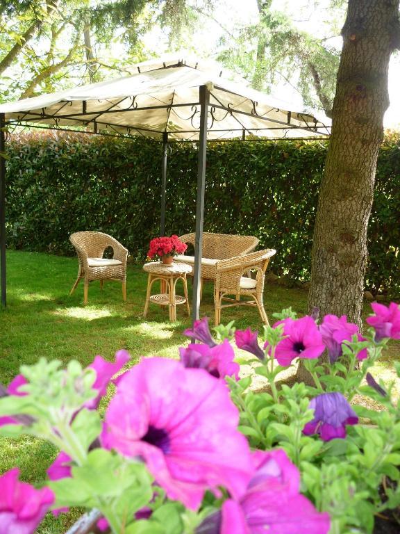 B&B Casale Ginette Incisa in Val d'Arno ภายนอก รูปภาพ
